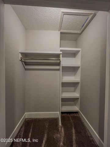 4325 APPLETON Avenue, Jacksonville, FL 32210