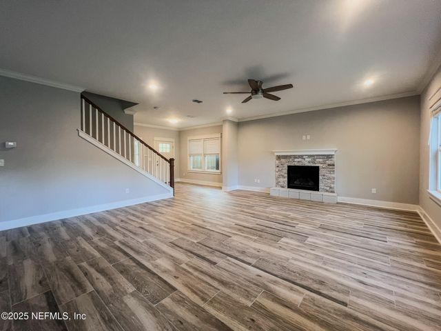 4325 APPLETON Avenue, Jacksonville, FL 32210