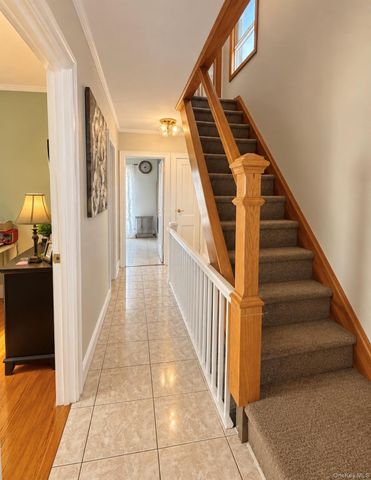 7808 64th Place, Glendale, NY 11385