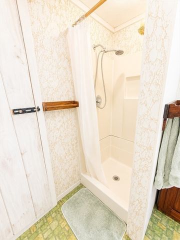 77 Center St, Carver, MA 02330