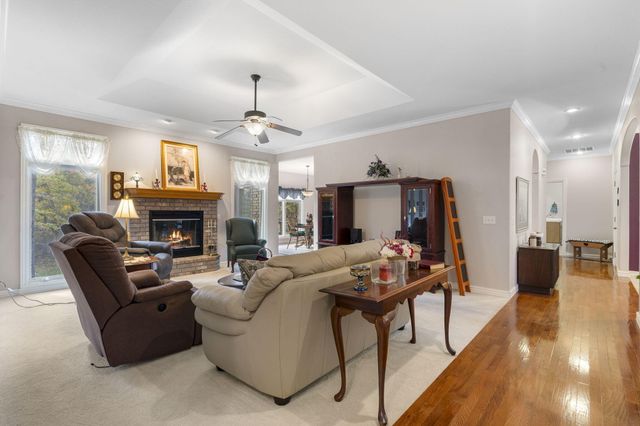 404 Millwood Drive, Branson West, MO 65737