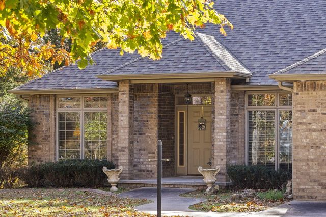 404 Millwood Drive, Branson West, MO 65737