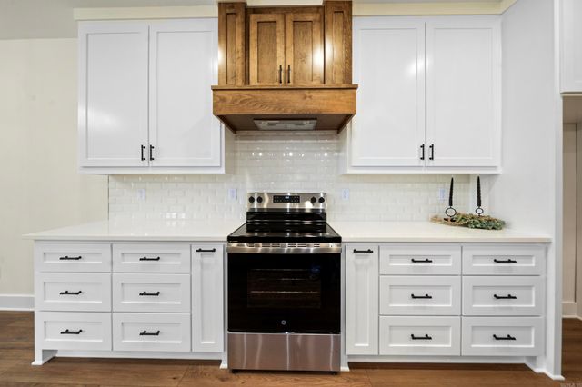 115 Bob White Cove, Beebe, AR 72012