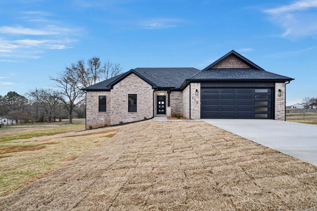 115 Bob White Cove, Beebe, AR 72012
