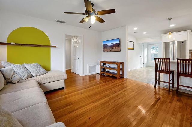 1308 W PRINCETON STREET, Orlando, FL 32804