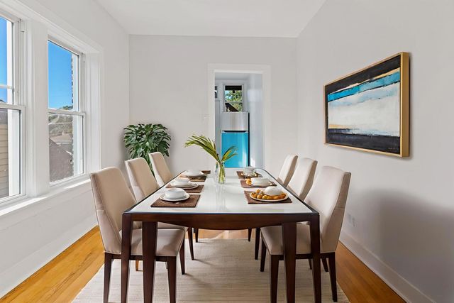 10342 S Calumet Avenue 3, Chicago, IL 60628