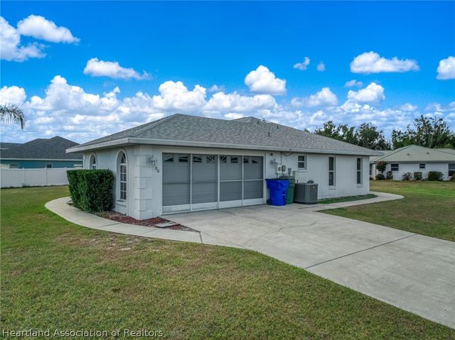 200 Maple Lane, Sebring, FL 33876
