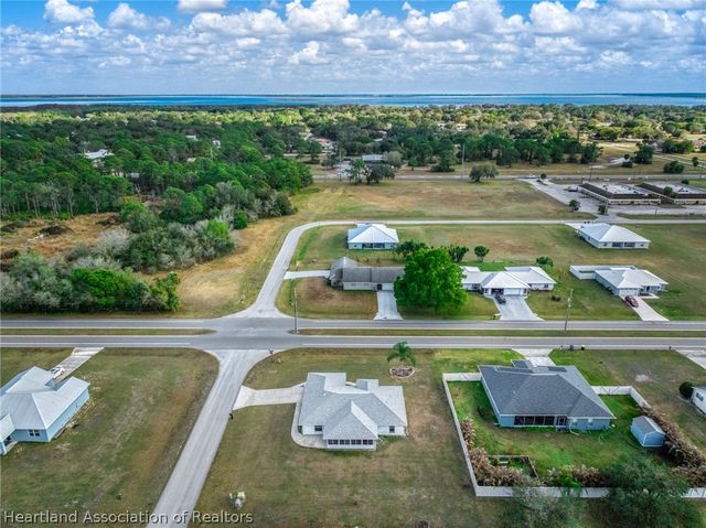 200 Maple Lane, Sebring, FL 33876