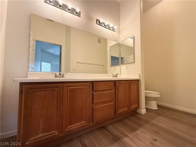 10245 South Maryland Parkway 208, Las Vegas, NV 89183