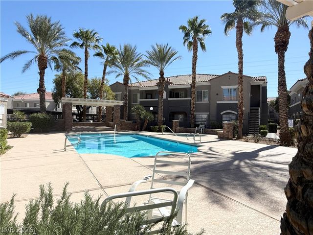 10245 South Maryland Parkway 208, Las Vegas, NV 89183