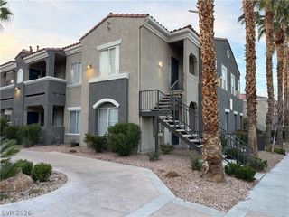 10245 South Maryland Parkway 208, Las Vegas, NV 89183