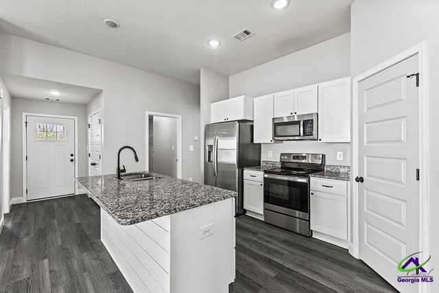 125 Northsky Drive, Warner Robins, GA 31093