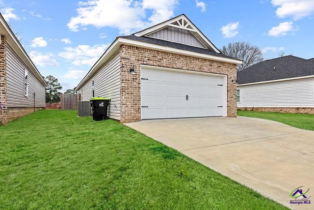 125 Northsky Drive, Warner Robins, GA 31093