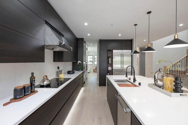 1472 Drake Avenue, Burlingame, CA 94010