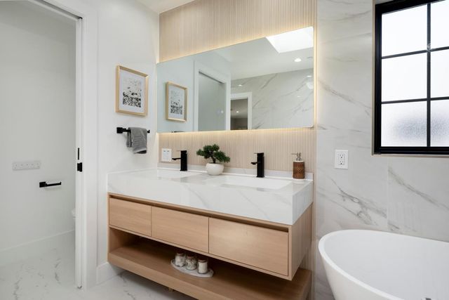 1472 Drake Avenue, Burlingame, CA 94010