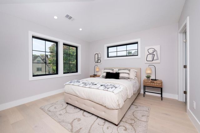 1472 Drake Avenue, Burlingame, CA 94010