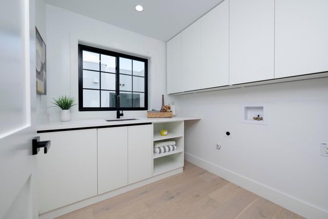 1472 Drake Avenue, Burlingame, CA 94010