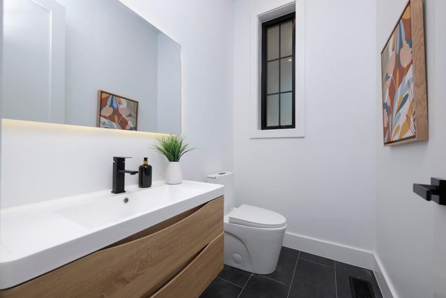 1472 Drake Avenue, Burlingame, CA 94010