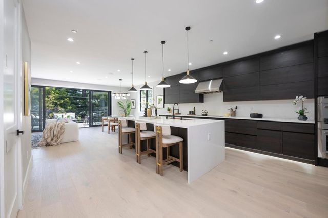 1472 Drake Avenue, Burlingame, CA 94010