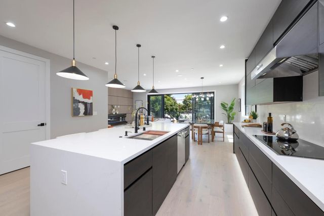 1472 Drake Avenue, Burlingame, CA 94010