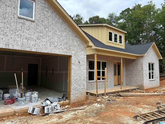 490 19TH STREET, Calera, AL 35040