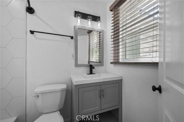 641 Ashcomb, La Puente, CA 91744