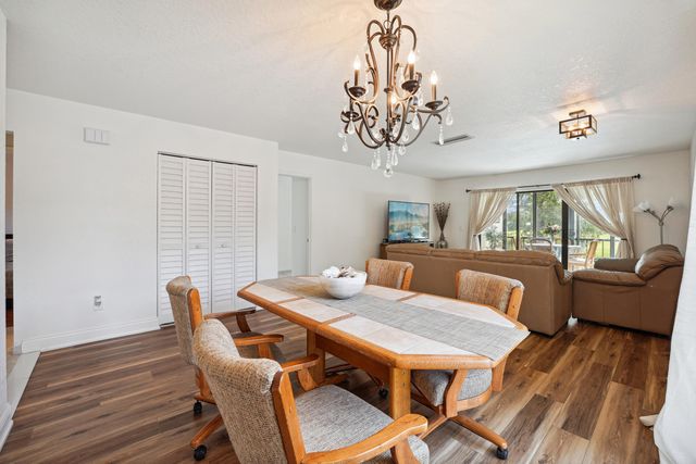 21650 Juego Circle 24b, Boca Raton, FL 33433