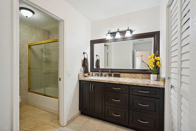 21650 Juego Circle 24b, Boca Raton, FL 33433