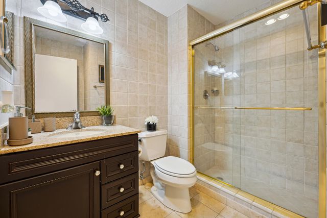 21650 Juego Circle 24b, Boca Raton, FL 33433