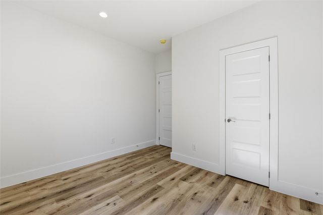 11917 N Hoa Sen Circle, Houston, TX 77072