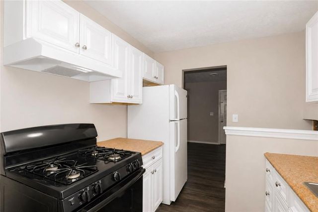 4515 Doral Drive SW, Atlanta, GA 30331