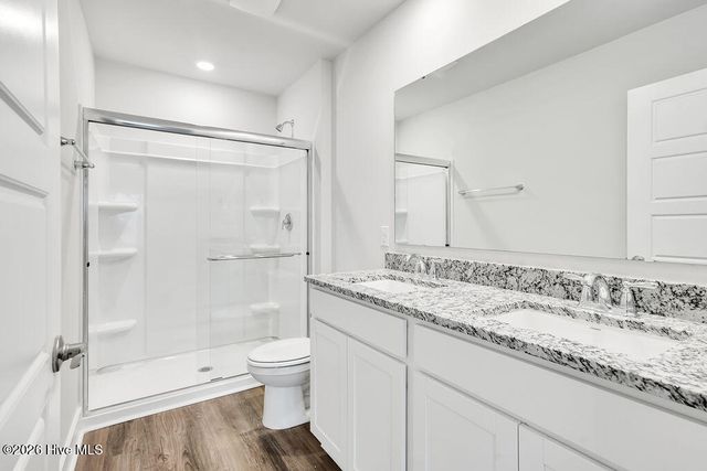 4327 Majesty Drive Unit 403, Castle Hayne, NC 28429