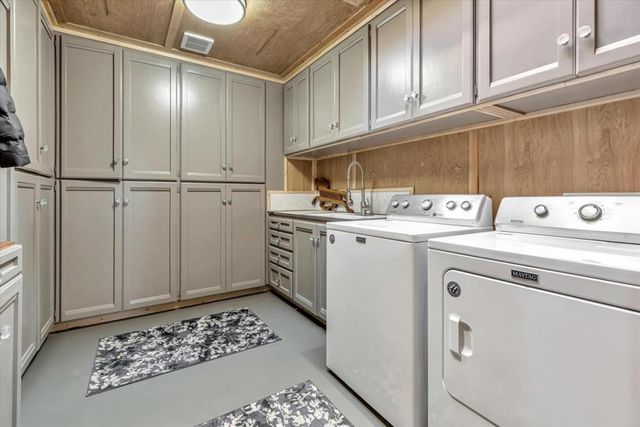 268 Giberson Road, Moss Landing, CA 95039