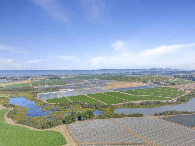 268 Giberson Road, Moss Landing, CA 95039