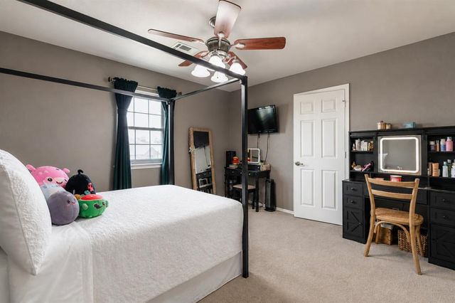 4000 Newburg Drive, Choctaw, OK 73020
