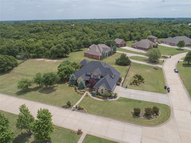 4000 Newburg Drive, Choctaw, OK 73020