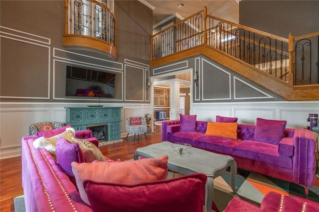 4000 Newburg Drive, Choctaw, OK 73020