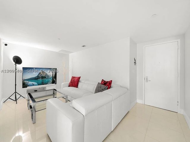 495 Brickell Ave 5505, Miami, FL 33131