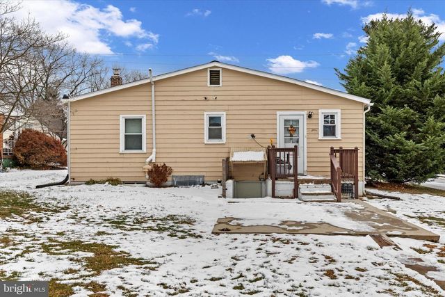 901 HIGH ST, Harrisburg, PA 17113