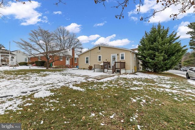 901 HIGH ST, Harrisburg, PA 17113