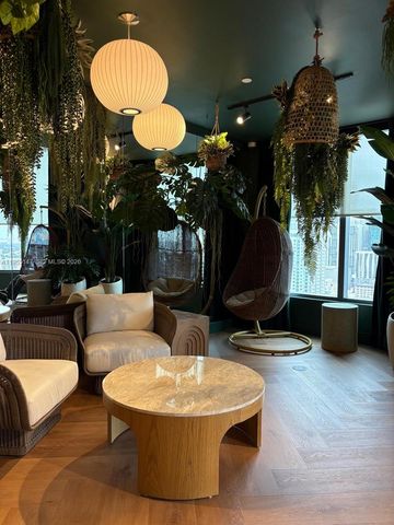 121 NE 5th Street 1913, Miami, FL 33132