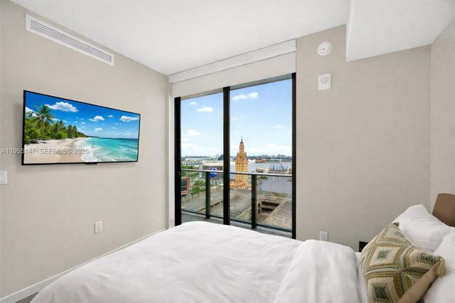 121 NE 5th Street 1913, Miami, FL 33132