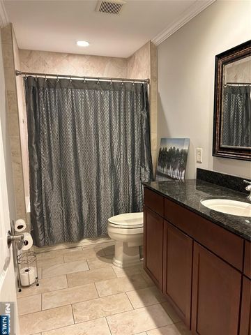 220 Butternut Drive, Wayne, NJ 07470