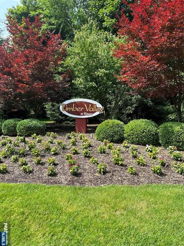 220 Butternut Drive, Wayne, NJ 07470