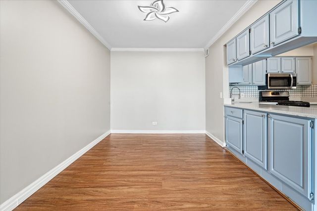 5300 Carriageway Drive 207, Rolling Meadows, IL 60008