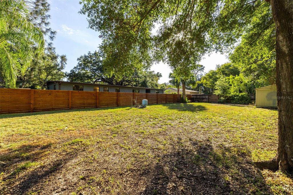 Image 2 of property listing at 5806 N 17TH STREET, Tampa, FL 33610