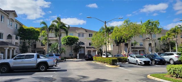 5640 NW 115th Court 211, Doral, FL 33178