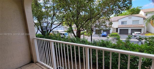 5640 NW 115th Court 211, Doral, FL 33178
