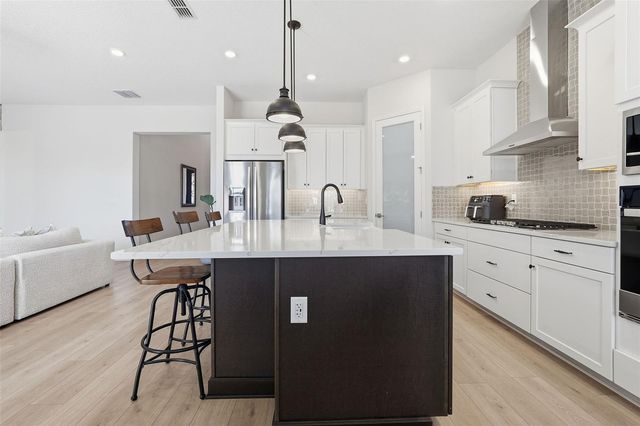 16131 VOLTERRA POINT, Bella Collina, FL 34756