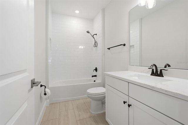 16131 VOLTERRA POINT, Bella Collina, FL 34756